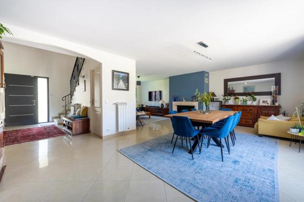 Maison 7 pièces - 181 m²