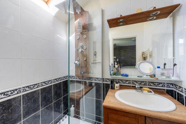 Maison 7 pièces - 181 m²