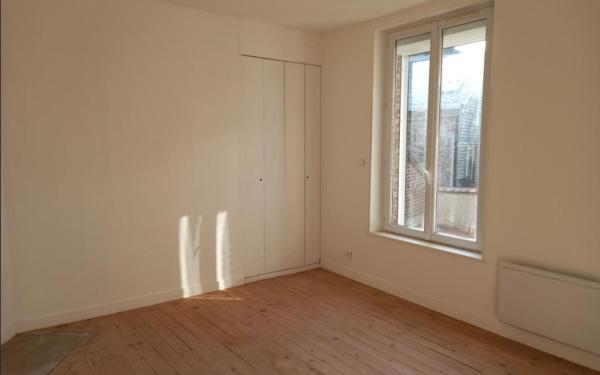 Maison à louer    3 pièces •  La Fère