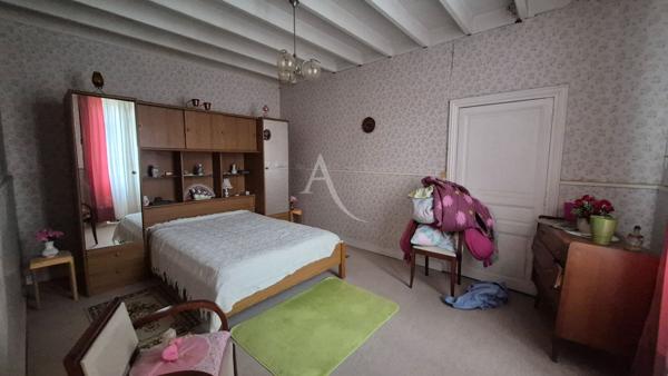 Maison Aujac - corps de ferme avec du potentiel