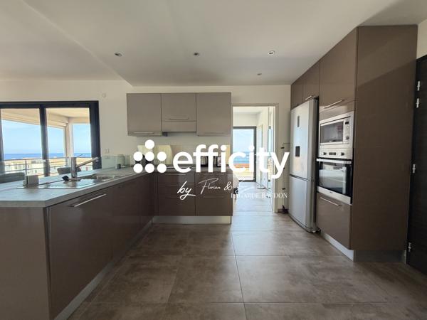 Appartement
         3 pièces
        - 83 m² Exclusivité 530 000 € *