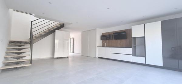 Maison Balaruc Les Bains 4 pièce(s) 118 m2