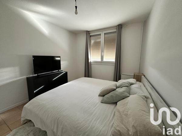 Appartement 3 pièces de 70 m² à Salon-de-Provence (13300)