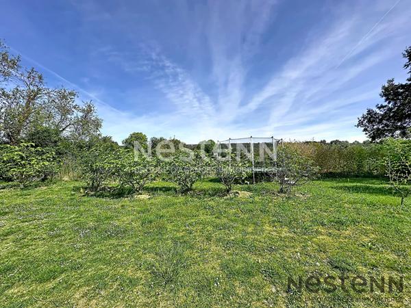 Maison spacieuse de 5 pièces à vendre à Pourrières, cadre naturel et équipements modernes