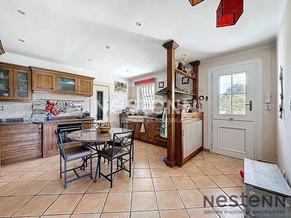 Maison spacieuse de 5 pièces à vendre à Pourrières, cadre naturel et équipements modernes