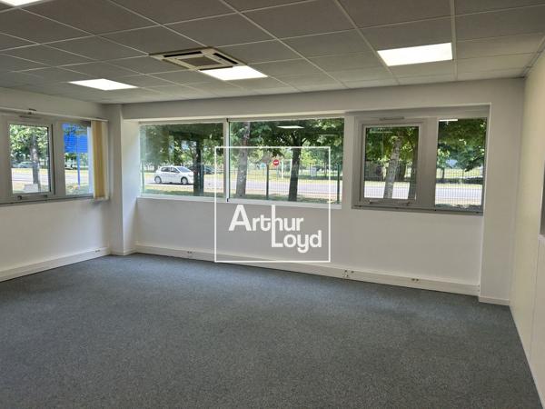 Bureaux à louer à Castelnau-d'Estrétefonds - accès immédiat autoroute A62