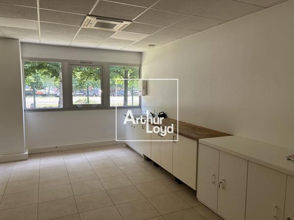 Bureaux à louer à Castelnau-d'Estrétefonds - accès immédiat autoroute A62