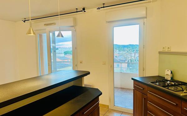 Appartement à vendre    2 pièces • 53,24 m2 La Seyne-sur-Mer