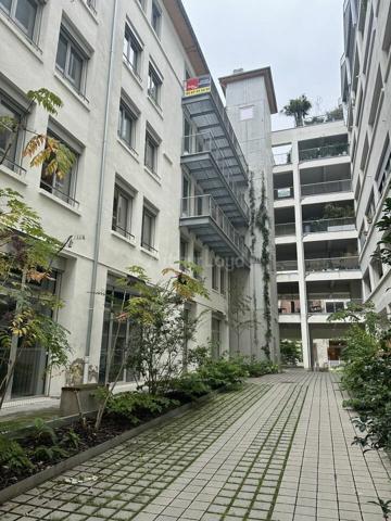 BUREAUX à LOUER de 339 m²