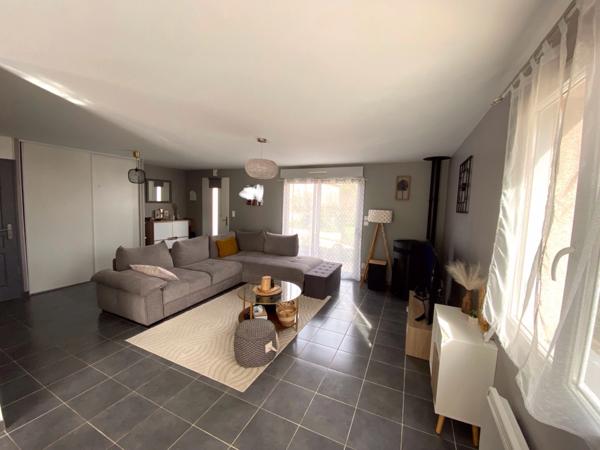 Maison à vendre 5 pièces CHAROLLES (71)