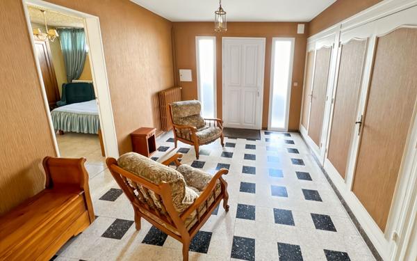 Maison à vendre    4 pièces • 125 m2 Périgueux