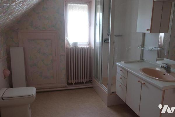 MAISON T5 - CAVE - GARAGE - JARDIN - 297m² cadastré