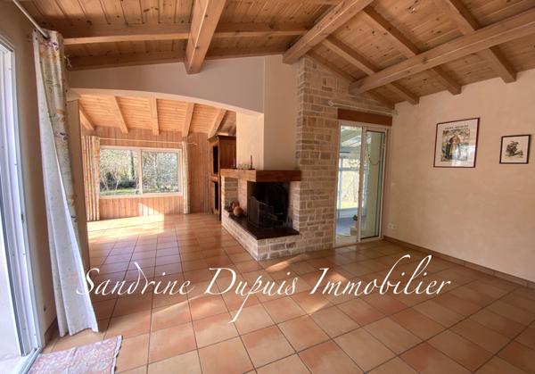 Pisany (17600) Maison Oléronaise 6 pièces avec magnifique véranda. Cadre naturel à Pisany
