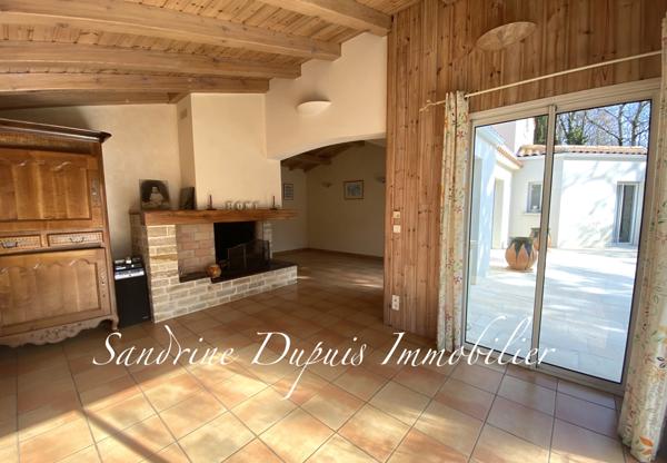 Pisany (17600) Maison Oléronaise 6 pièces avec magnifique véranda. Cadre naturel à Pisany