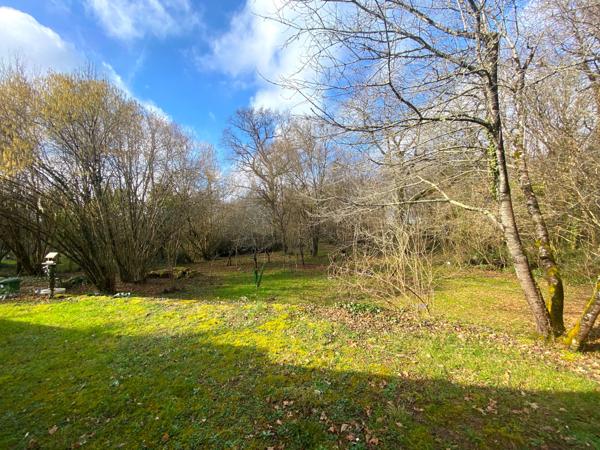 Pisany (17600) Maison Oléronaise 6 pièces avec magnifique véranda. Cadre naturel à Pisany