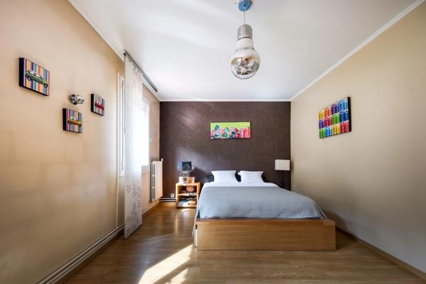 Maison à vendre ORSAY (91), beaux volumes, 5 chambres, ouverture sur jardin, terrain 1000 m2