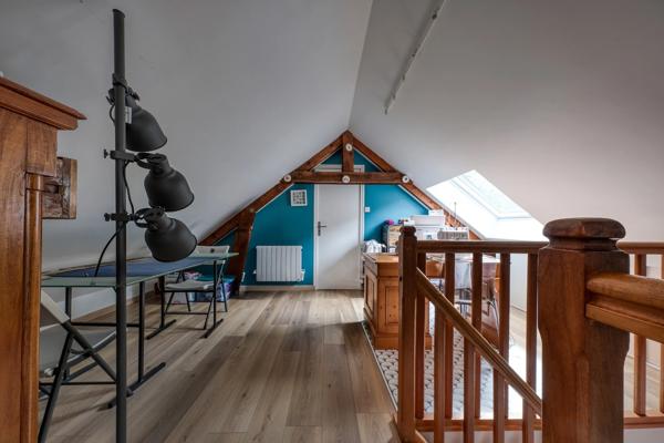 Maison à vendre ORSAY (91), beaux volumes, 5 chambres, ouverture sur jardin, terrain 1000 m2
