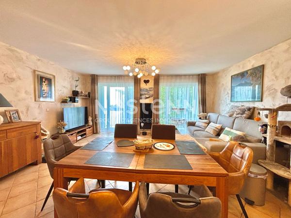 Appartement lumineux 3 chambres 74 m² traversant avec balcon, parking, cave, Verrières-le-Buisson centre, proche écoles, commerces, espaces verts, bus, RER B, N20 et A6, calme, idéal famille ou télétravail