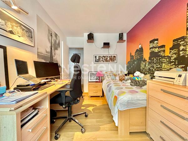 Appartement lumineux 3 chambres 74 m² traversant avec balcon, parking, cave, Verrières-le-Buisson centre, proche écoles, commerces, espaces verts, bus, RER B, N20 et A6, calme, idéal famille ou télétravail