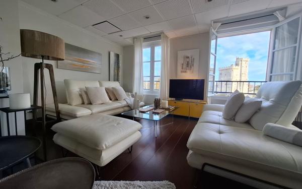 Appartement à vendre    3 pièces • 77 m2 La Rochelle