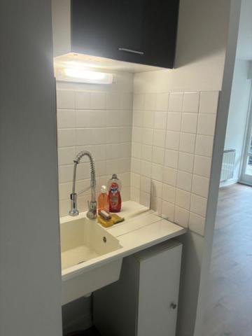 GRAVIGNY - 27930 - Studio RDC - Résidence sécurisée - 24 m2 - 52000  HAI