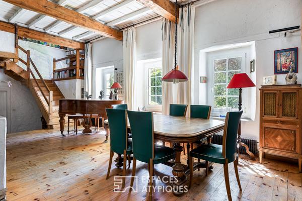 Ancien moulin à eau du XVIIème dans son cadre bucolique