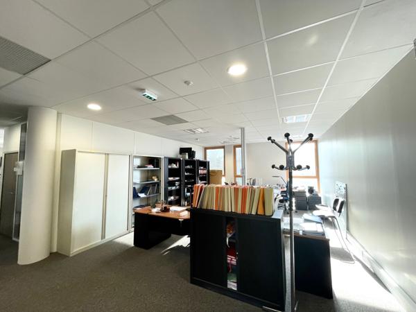A LOUER - BUREAUX - 1174 M2 - ROUEN