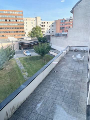 A LOUER - BUREAUX - 1174 M2 - ROUEN