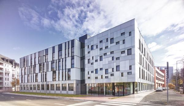 A LOUER - BUREAUX - 1174 M2 - ROUEN