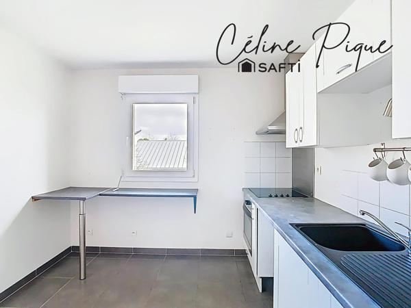 Appartement 3 pièces vendu libre avec cave et garage.