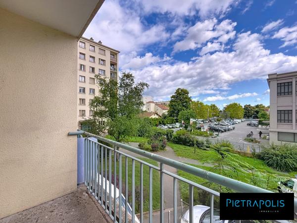 T4- 73,50M2- RUE GREUZE