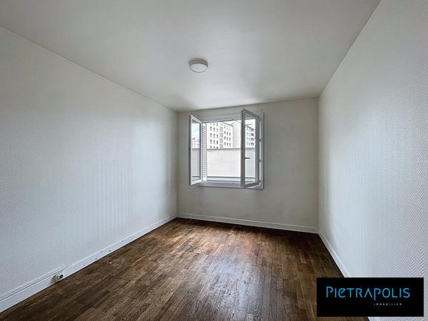 T4- 73,50M2- RUE GREUZE