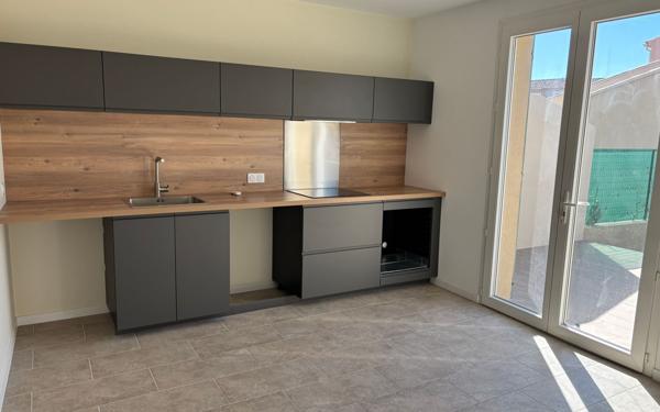 Maison à vendre    3 pièces • 64 m2 Vedène