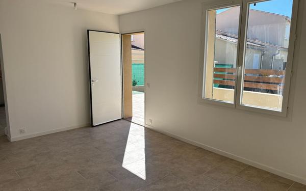 Maison à vendre    3 pièces • 64 m2 Vedène