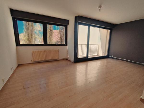 Appartement Bethune 3 pièce(s) 64.59 m2