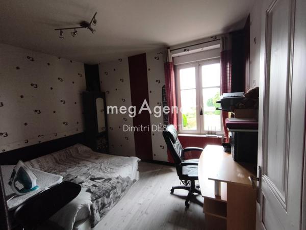 Maison à SAINT-GEORGES-DES-GROSEILLERS, 61100 - 10 pièces 193m²