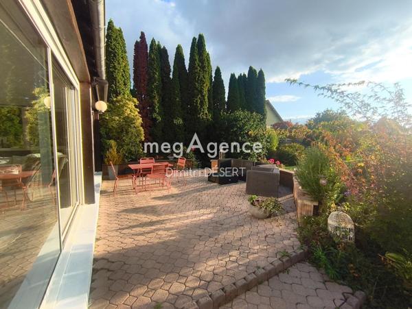 Maison à SAINT-GEORGES-DES-GROSEILLERS, 61100 - 10 pièces 193m²