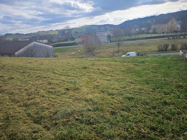 Terrain constructible 844 m2