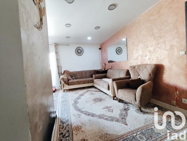 Appartement à vendre 3 pièces 67 m² Aubervilliers