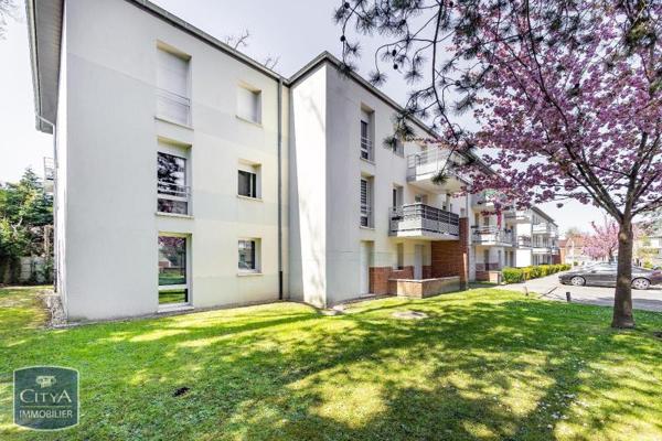 Appartement à louer 3 pièces 62.26m² Raismes (59590)