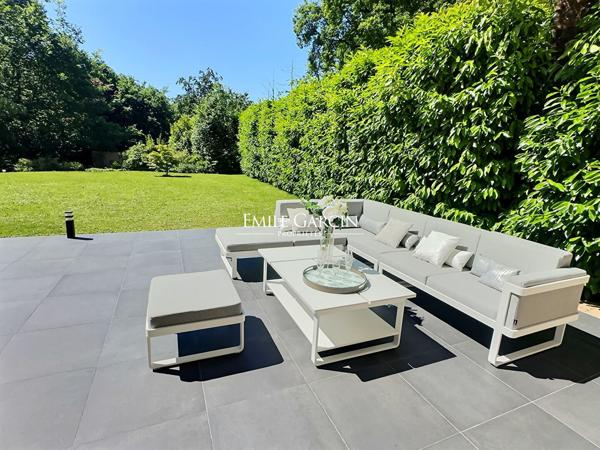 A vendre-Maison La Celle Saint Cloud -10 pièce(s) 265 m2-jardin