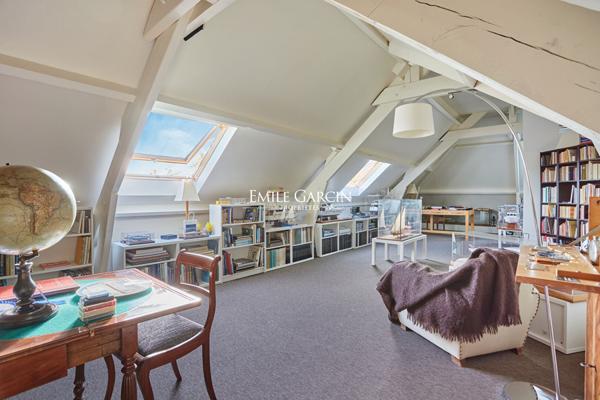 A vendre-Maison La Celle Saint Cloud -10 pièce(s) 265 m2-jardin