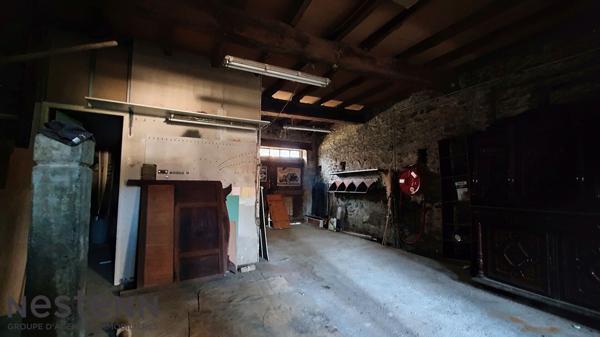 A Vendre Maison 4 Chambres + appartement T2, garages et dependance a Cazeres