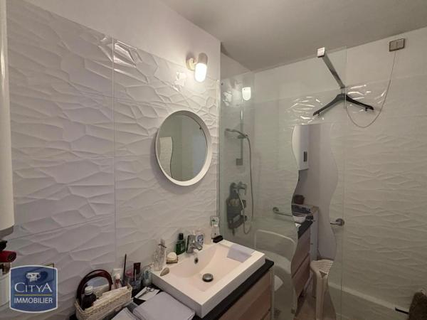 Appartement à louer 2 pièces 55.07m²