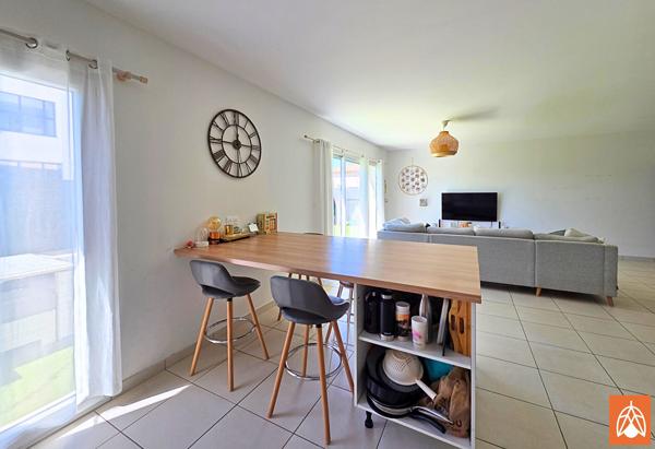 Maison 4 pièces - 118 m2 - La Fare les Oliviers La fare les oliviers Maison 4 pièces - 118 m2 - La Fare les Oliviers La fare les oliviers