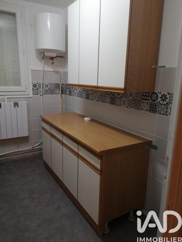 Appartement à vendre 4 pièces 61 m² Saint-Amand-Montrond