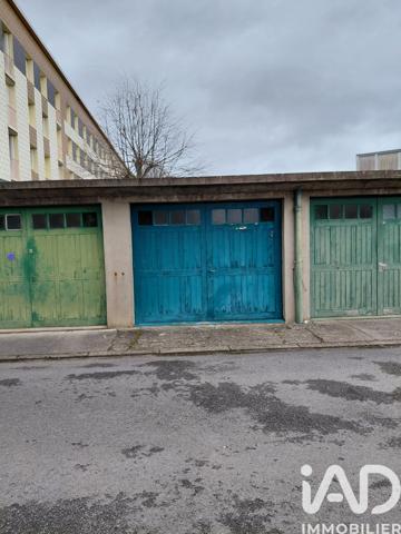 Appartement à vendre 4 pièces 61 m² Saint-Amand-Montrond