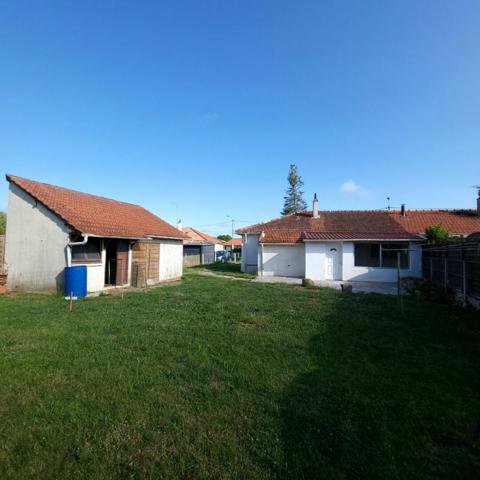 Maison, 85 m², plain-pied, Dreux (28100), 3 chambres, garage, terrain clos 458 m². Prix HAI : 174 700