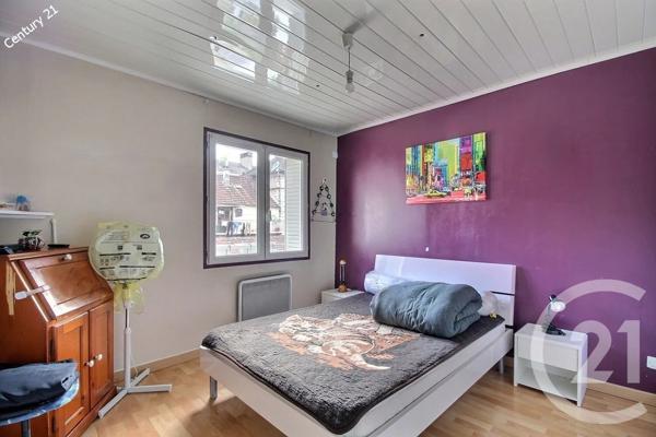 Maison à vendre  6 pièces - 150 m 2   CHATEAU THIERRY  - 02