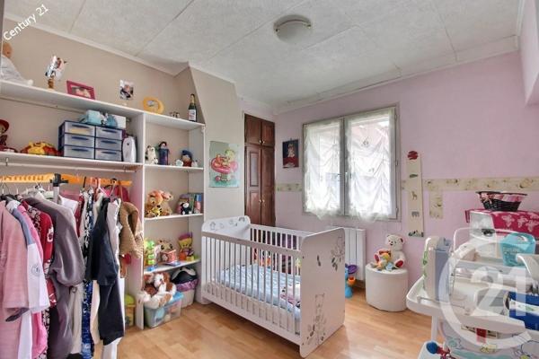 Maison à vendre  6 pièces - 150 m 2   CHATEAU THIERRY  - 02